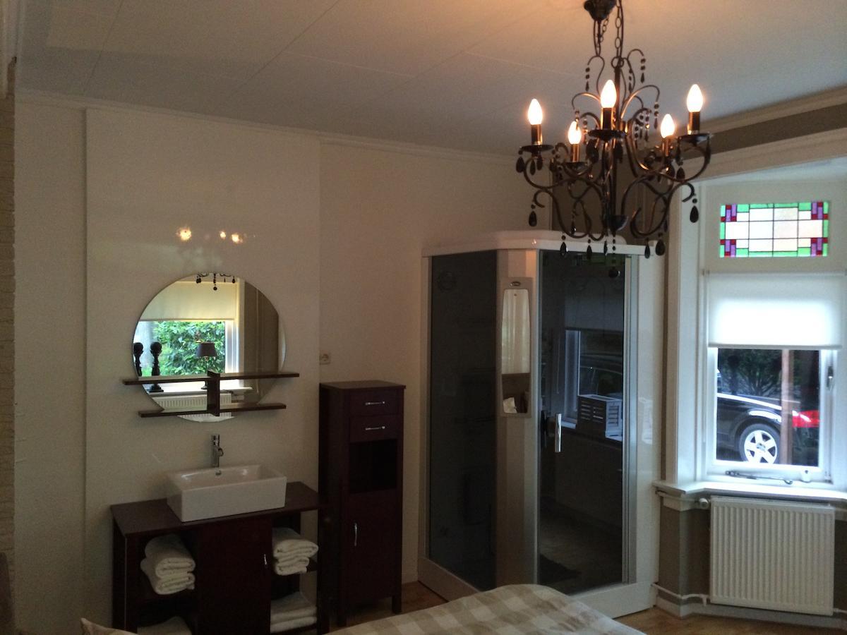 Vaassen Bed And Breakfast "Kasteelzicht" الغرفة الصورة